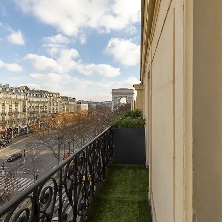 Montfleuri 4* Parigi