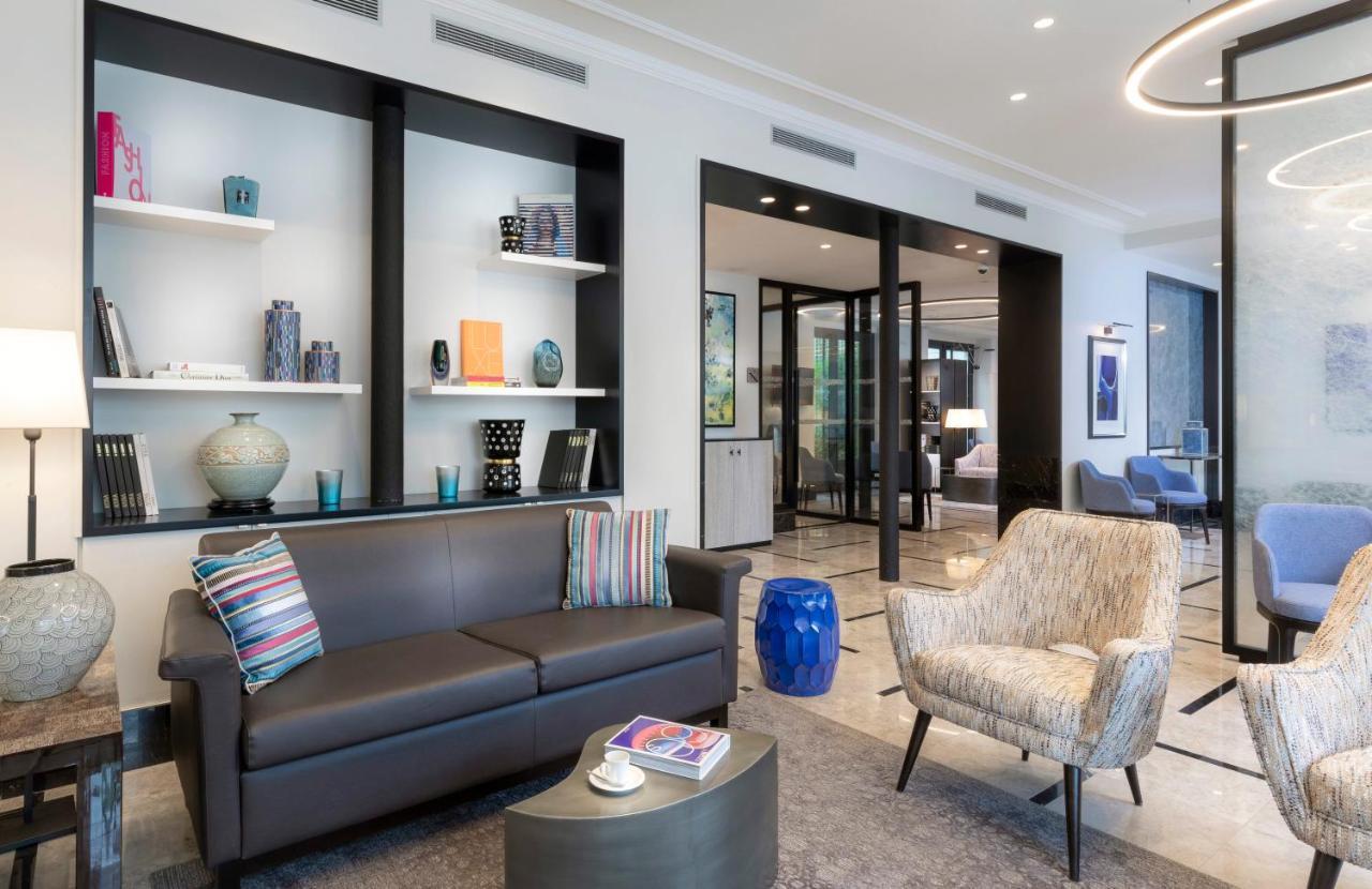 Hotel Montfleuri Parigi