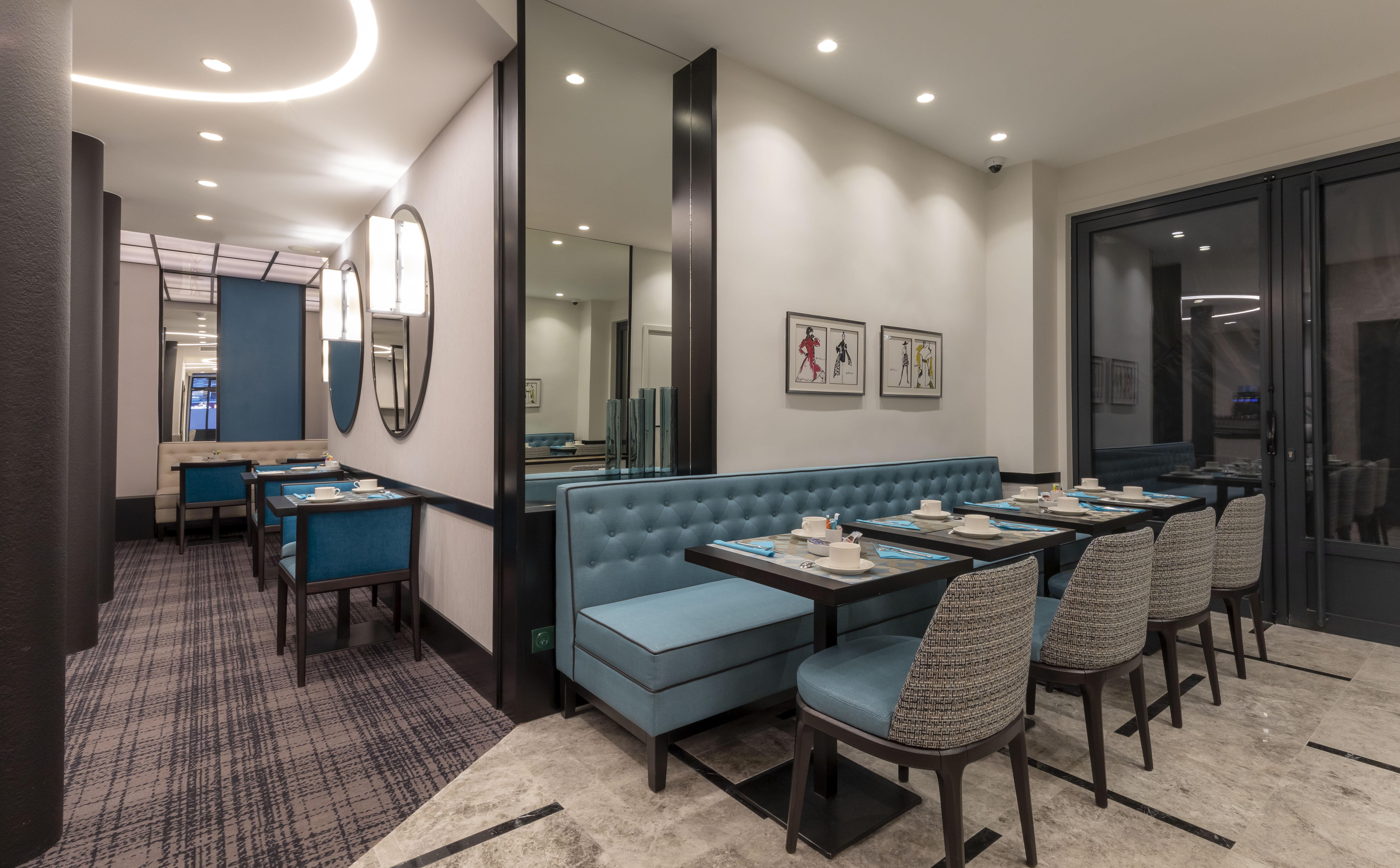 Hotel Montfleuri Parigi