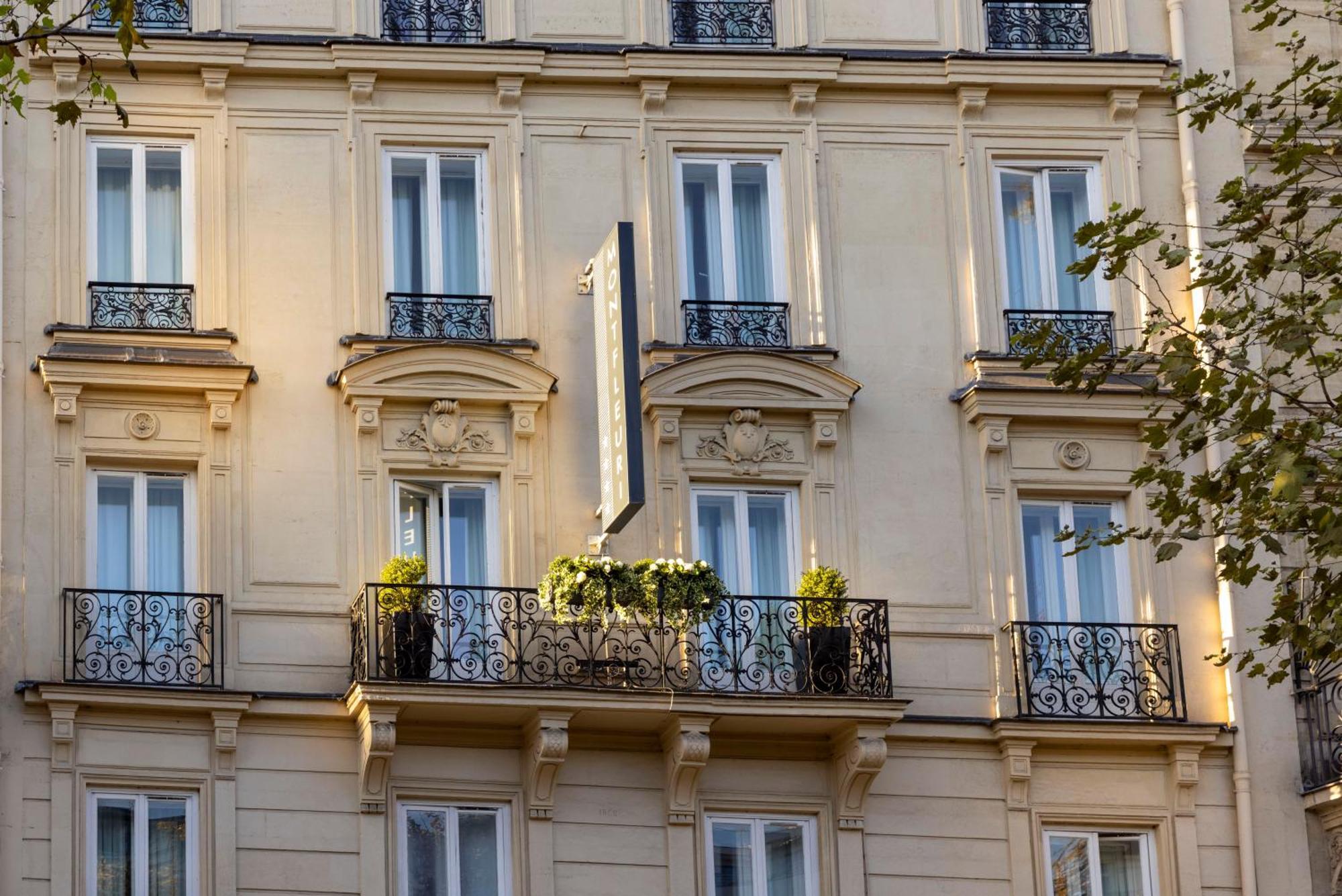 Hotel Montfleuri Parigi